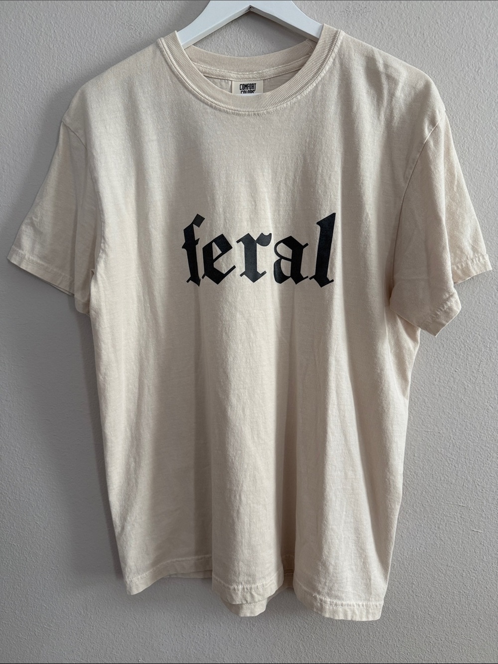 Comfort Colors Ivory Cream Feral Graphic Tee Short Sleeve M - [SG0850]